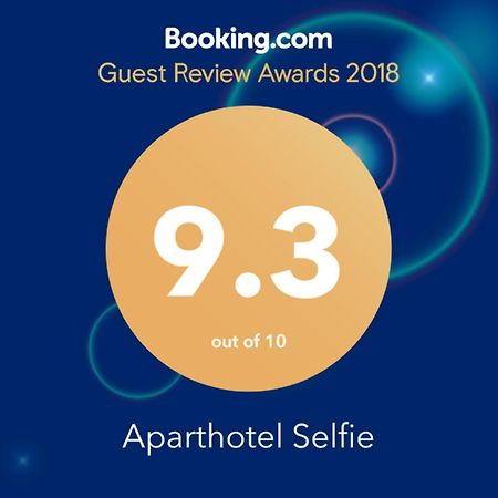 באטומי Aparthotel Selfie מראה חיצוני תמונה