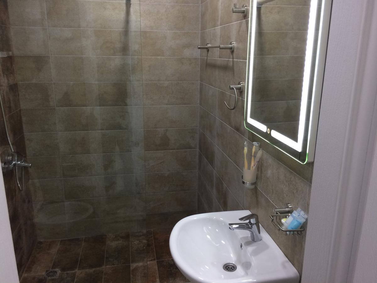 באטומי Aparthotel Selfie מראה חיצוני תמונה